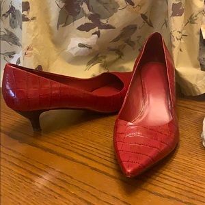 Red kitten heel Nine West women’s size 12m